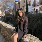 Soy una estudiante de magisterio con ganas de enseñar ! Ofrezco apoyo escolar a través de técnicas lúdicas e interactivas donde el alumn@ se sienta cómodo y se divierta. El principal objetivo del apoyo es captar el interés del alumn@ para que interiorice