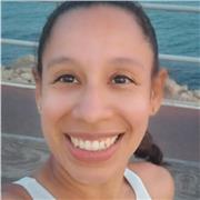 Psicóloga imparte clases como apoyo escolar