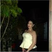 Me considero una persona paciente, responsable y alegre. Me gusta enseñar y ayudar a los niños a aprender de forma divertida 