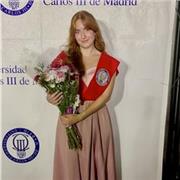 Graduada en Administración de empresas y C1 de inglés, desde matemáticas hasta economía o ayuda con cualquier asignatura!