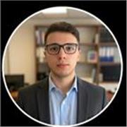 Soy programador con experiencia real en el sector y me gusta ayudar a quienes están empezando. Ofrezco clases online para principi