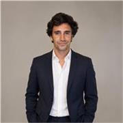 Estoy en segundo de carrera y ofrezco clases a aquellos que busquen introducirse en el mundo del programador. Tras las clases obtendrá un nivel general y intermedio de la materia
