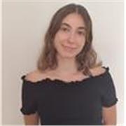 Me defino como una persona creativa y ambiciosa. Me encantaría dar clases a niños de infantil y primaria. 