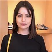 Cours de FLE, pour tous Le déchiffrage de l’alphabet
- L'acquisition des bases de l’écriture et de la lecture
- L'enrichissement du vocabulaire, leçons de grammaire, conversation et mise en scène dans des situations de la vie quotidienne selon niveau
