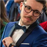 Cerchi un Tutor? Dimmi di cosa hai bisogno e cominciamo.