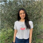 Professora de catalan ofrece classes para niños y adultos que quieran aprenderlo y para los que necessiten repasarlo para examenes y pruebas