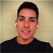 Profesor de Inglés, con amplia experiencia, da clases online y presenciales para niños, jóvenes y adultos.