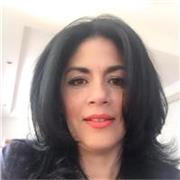 Profesora de español que imparte clases de español para niños y adolescentes