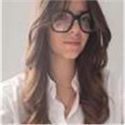 Studentessa universitaria italiana iscritta al corso di laurea in Servizio Sociale offre lezioni di lingua italiana per stranieri