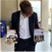 Sono un ragazzo possedente di diploma conseguito al liceo scientifico e attualmente laureando in scienze motorie.