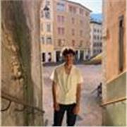 Salve sono un ragazzo che frequenta un istituto tecnico tecnologico al 5 anno.
Sono un ragazzo sveglio e capace