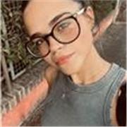 Studentessa diplomata presso liceo delle scienze umane e frequentante facoltà di scienze dell’educazione e dei processi formativi