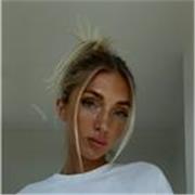 I can teach key stage 1 English and maths, I can teach handwritting for all ages and creative writing for key stages 1&2. I have an ALevel in Art (I run my own art class) and Experienced nanny