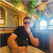 With top international exam results and an 8.5 IELTS score, I bring expert English skills to help you achieve fluency.