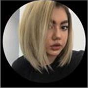 A Neuroscientist who helps you understand complex topics in Psychology and Biology while taking into consideration each individual