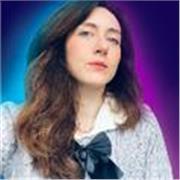 Je suis formé en digital art, UX/UI design, animation et branding. J’ai une expérience dans la conception d’interfaces utilisateur