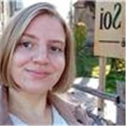 Je sors particulier donne des cours d'anglais au niveau collège jusqu'au niveau lycée