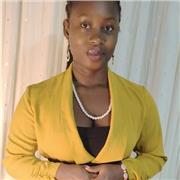 Je suis titulaire d'un diplôme d'ingénieur et j'enseigne le français à toutes les classes même aux adultes .