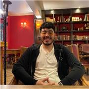 Profesor nativo de Marruecos estudié en un centro español privado de excelencia en el cual se me inculcaron desde pequeño el inglés, el francés, el español y el árabe, lenguas que domino a nivel nativo