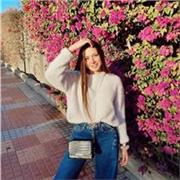 Profesora con títulos de Cambridge para apoyo de inglés, soy estudiante de la rama sanitaria, también controlo totalmente el campo
