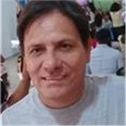 Profesor con amplia experiencia en informática para cualquier persona Hombre o mujer, no importa su edad