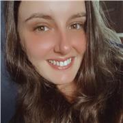 Profissional formada em Psicologia oferece uma educação complementar de qualidade, que cabe no seu bolso