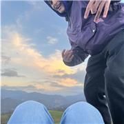 Sarei entusiasta di dare ripetizioni di inglese, senza qualifica visto che autodidatta ma molto coerente sulle mie competenze