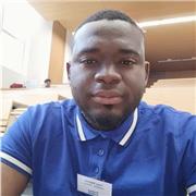 Doctorant en santé publique proposant des cours de Biologie