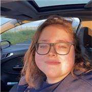 I am a proactive person who aims to give people the best chance possible! I aim to give online lessons teaching English.