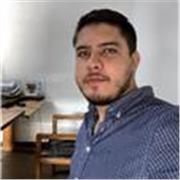 Profesor de Ciencias Sociales y Filosofía imparte clases a niños niñas y jóvenes de cualquier edad