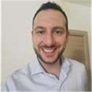 Ingegnere impartisce lezioni di matematica e fisica