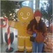 Hola, me llamo Olatz y soy estudiante de primero de Educación Primaria Trilingüe. Tengo un B2.2 de inglés y un C1 de euskera