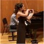 Profesora de violín o lenguaje musical