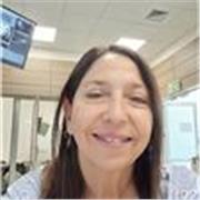 Profesora de Inglés con experiencia principalmente con adultos y jóvenes