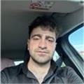 Her yaş grubundan bireye ders veren İngilizce öğretmeni