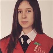 Profesora en Entrenamiento personal titulada por la Universidad de Católica de Murcia con año de experiencia