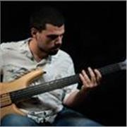 Professor de baix, guitarra i harmonia moderna