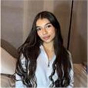 Profesora de apoyo escolar con total fluidez en español y gran conocimiento en números, pasión por los niños y jóvenes