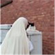 Creative/Innovative and I like to take initiative, my lessons are aimed at students aged 10-18 seeking help in developing spanish.