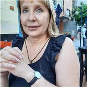 Profesora de lengua , literatura e historia para adolescentes y adultos. Secundaria y universidad