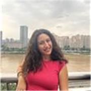 Ciao! Hai interesse per le lingue o le studi ma non riesci a comprenderle bene ? Ho una laurea triennale in lingue e ti posso aiutare!