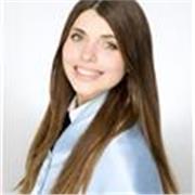 Graduada en Lengua Española y sus literaturas ofrece clases para mejorar tu español. 
