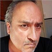 Profesor de Informática y nuevas tecnologías, entre mis responsabilidades como profesor de informática se incluyen el identificar necesidades educativas, diseñar el material educativo y garantizar que todos los alumnos reciban una capacitación informática