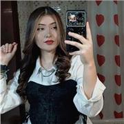 Hola! Soy una chica joven, alegre y creativa