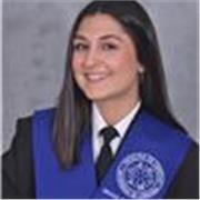 Me defino como una persona comprometida. Daría clases a niños de la E.S.O y bachillerato