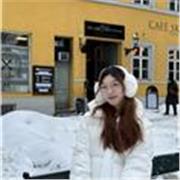 Mandarin for both adults and children；Music for both children and adults；graduated from UCL; major in Early Childhood Education;