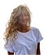 Laureata in mediazione linguistica e culturale con esperienza lavorativa a Barcellona, offro lezioni private in lingua spagnola. 