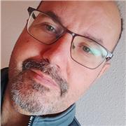 Profesor de español para extranjeros deseando ayudar en tu desarrollo.