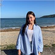 Estudio magisterio de primaria, y me gustaría dar clases a los pequeños