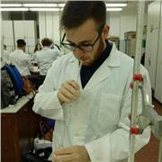 Laureando in chimica e tecnologie farmaceutiche, offro lezioni individuali per ciò che riguarda tutto il mondo della chimica , biologia , biochimica ...